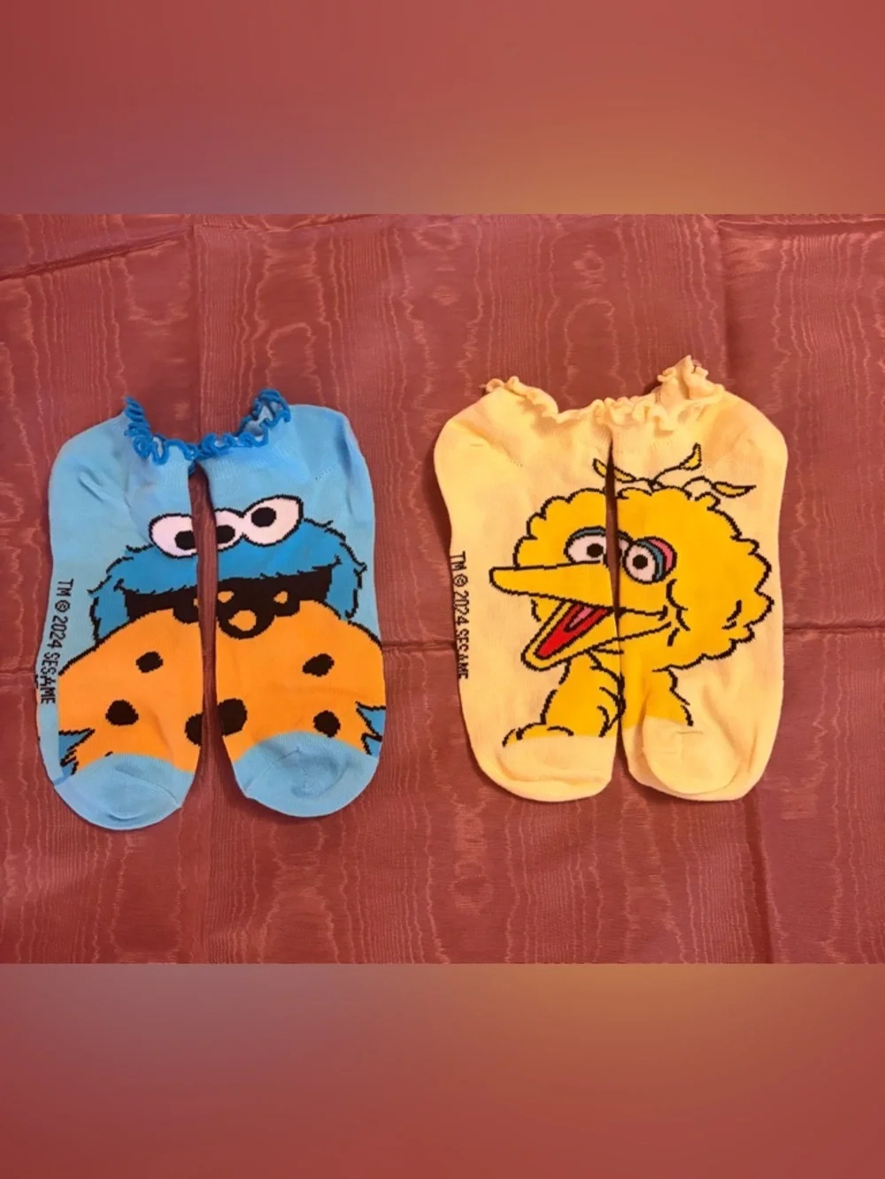 Bioworld NWOT Sesame Street Ankle Socks Blue Cookie Monster & Yellow Big Bird OS
